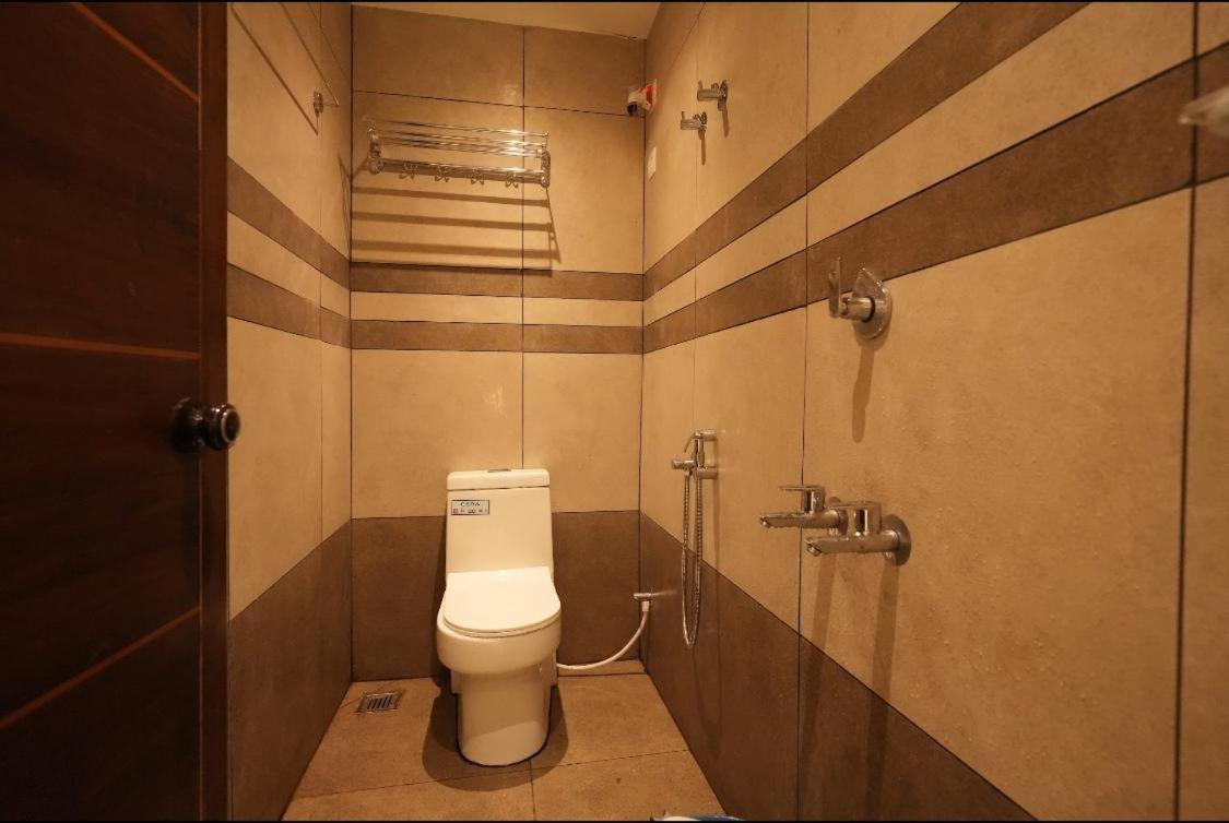 Kakkadampoyil Misty Hideout Bed & Breakfast エクステリア 写真